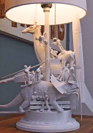 If You Re Looking For A Fun Family Project This Easy Diy Toy Sculpture Lamp Is A Perfect Activity You Can Do With Kids N Jouet A Fabriquer Soi Meme Diy Simple
