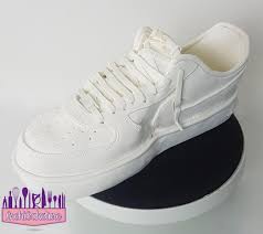 Nike Air Force One Cake By Archicaketure Italia Nike Air Force Ones Shoe Cakes Nike Air Force