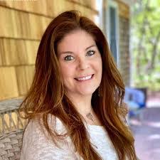 Marissa Kerman's Instagram, Twitter & Facebook