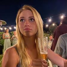 sara henley (saraaaaaa06)