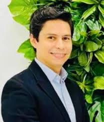 Hoy estamos bendecidos porque Dios nos ha dado la oportunidad de  despertar👏hay que dar gracias a el eterno por tan gran bendición🙏tengo ho  en mi programa de radio al Dr corazón ♥️