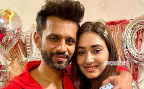 Bade Acche Lagte Hain 2: Disha Parmar Calls Hubby Rahul Vaidya 'Lucky',  Says She Tells Him 'As Soon As We Got Married I Got This Show'