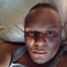 Steve Santana (@Sa11600597M)