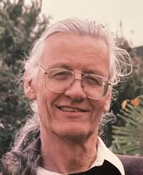 Derek Wills Obituary