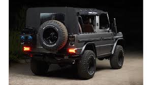 Podczas salonu samochodowego frankfurt motor show w 1989 roku zaprezentowano gruntownie zmodernizowaną klasę g o kodzie fabrycznym w463 , która nie tylko odmieniła się pod kątem technicznym, ale i zmieniła pozycjonowanie. This Company Is Restoring Ex Military G Wagens For Road Use Top Gear