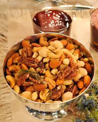 See full list on www.foodnetwork.com Easy Thanksgiving Appetizers To Start A Fabulous Feast Thanksgiving Appetizers Dinner Appetizers Appetizer Bites