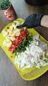 لو يومك دايمًا مشغول ومحتاجة أكلة حلوة، سهلة وسريعة 👌 صينية بطاطس بالخضار  هتنقذك في أي وقت 😍 بمكونات بسيطة وطعم يجنن ✨ كملي الفيديو للآخر واعرفي  الطريقة خطوة بخطوة 👩‍🍳 #صينية_بطاطس #