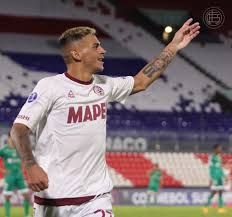 La equidad / la equidad to win. Aks4w8havhqujm