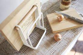 You want ease in movement with your knife, not the board, said chef boye. Yamazaki Home Official Site Cutting Board Stand