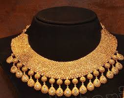 Malabar Gold Diamonds Akshaya Tritiya15 Jpg 598 472 Uncut Diamond Necklace Gold Necklace Designs Necklace Designs