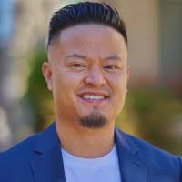 Armando Silverio's Instagram, Twitter & Facebook