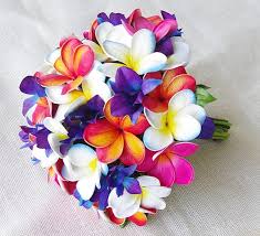 Tropical Bouquet Silk Wedding Bouquet Plumeria Bouquet Etsy In 2020 Plumeria Bouquet Silk Wedding Bouquets Bridal Bouquet