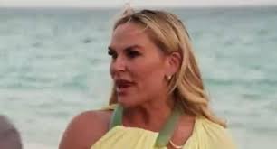 Guys I think we can rule Meredith out : r/BravoRealHousewives