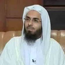 لقد اغرق الكاتب في وصف جمال فطمة, وهنا انوه إلى التناصّ مع مسرحية مجنون ليلى بقول احمد شوقي: Ø£Ø­Ù…Ø¯ Ø§Ù„Ø¹Ø¬Ù…ÙŠ Ø§Ù„Ù‚Ø±Ø¢Ù† Ø§Ù„ÙƒØ±ÙŠÙ… ØªØ­Ù…ÙŠÙ„ Ùˆ Ø§Ø³ØªÙ…Ø§Ø¹