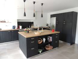 Définir votre projet, implanter les volumes, concevoir votre nouvel espace. Ilot Central Sylvia Cuisines Caen