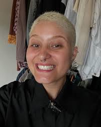 Sharon Oliveira (@sharon.iob.129) • Instagram photos and videos