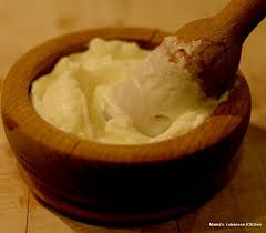 Lebanese Garlic Sauce Recipe Toum The Ultimate Guide Recipe Garlic Sauce Recipe Food Lebanese Garlic Sauce