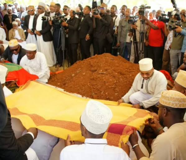 Tanzania’s First Gentleman Hafidh Ameir Hassan Laid to Rest in Zanzibar