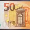 500 euro scheine auf tisch. 1