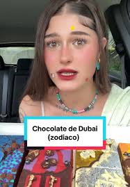 Probando chocolates de Dubai inspirados en los signos del zodiaco ✨🍫