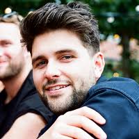 A list of who Ralph Pinel is following