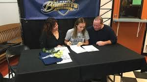 Salm staying close to home at UC Merced