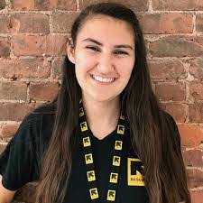 Carolyn Myhre's Instagram, Twitter & Facebook