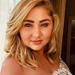 Sheereen Hull's Instagram, Twitter & Facebook