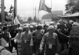 Tidak keterlaluan jika kami di murai.my katakan, rara antara calon wanita bertudung yang paling jelita bertanding untuk pru14. Penamaan Calon Pru 14 Pas Dungun Canon Prima Zoom Shot Luc Flickr