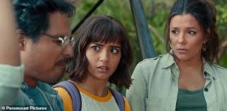 Isabela Moner stands out at Kids' Choice Awards as trailer for Dora And The  Lost City Of Gold debuts