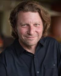 Filling In (Short 2016)