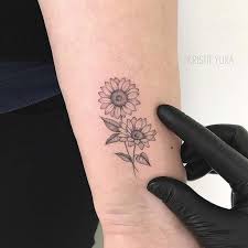 125 Best Sunflower Tattoo Designs In 2020 In 2020 Sunflower Tattoo Sunflower Tattoo Small Sunflower Tattoos