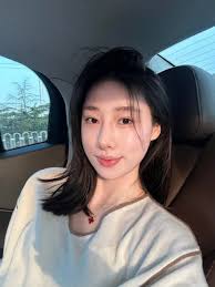 Good morning fellow travellers 😃 anyone here travelling solo? Would you  like to meet up for wander/drink/coffee and some giggles 😃