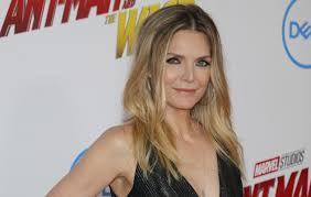 Michelle pfeiffer was born april 29, 1958 and is an american actress. Did Michelle Pfeiffer Have Botox For Her Appearance Cosmetic Town