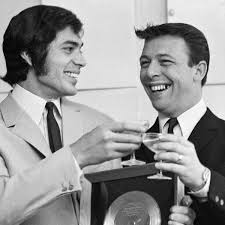 ⌛️my #1 album 'surrounded by time' is out now ⌛️ tomjones.lnk.to/surroundedbytime. Les Reed Songwriter For Tom Jones And Engelbert Humperdinck Dies Age 83 Music The Guardian