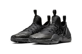 Black And Yellow Nike Huaraches Nike Huarache Edge Black Leather Gives Off A Winter Ready Techwear Vibe In 2020 Nike Huarache Black Leather Sneakers