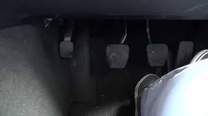 Hill Start Assist And The Hold Feature On A Mercedes Benz With Foot Operated Parking Brake Youtube