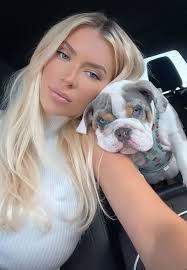 Hi I'm new here. I just wanted to introduce Daisy she's going to be 4 in a  few months.