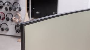 The unit i received has some significant visible backlight bleed in the lower right corner, but rtings has reviewed many ips monitors with better and similar contrast: Aoc Cq27g2 Review Rtings Com