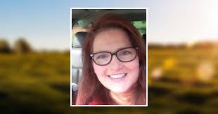 Jo Hatch's Instagram, Twitter & Facebook