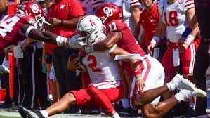 Read on for some hilarious trivia questions that will make your brain and your funny bone work overtime. Ou Football Good Day From Defense Keeps Sooners On Top Sports Normantranscript Com