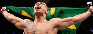 In total, lucas spent five and a half years working as a waiter, and in the meantime, thanks through time, the priorities flipped, and lucas martins' main activity and the mean of life became the martial. Lucas Mineiro Martins Esta No Main Evento Do Thunder Fight 9