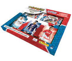 Nous avons référencé ici toutes les. Coffret Collector 3d 60 Cartes 3 Cartes Lenticulaires Panini Adrenalyn Xl 2020 2021 859340g Footcenter