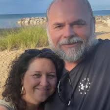 We meet your SIT at Reception, and are able to help them in-process with  their Photo of Record. Here are two lines that are taking their photos  today.