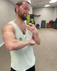 oops i went a couple months without posting again. the only pictures i've  been taking are of my dog and my gym progress 🥸 maybe i'll post more in  2024. little throwback