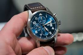 Le narrateur est aussi le premier des personnages du petit prince. Iwc Pilot Watch Chronograph Edition Le Petit Prince Monochrome Watches