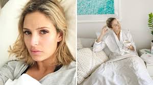 Signs and symptoms of ovarian cancer: Aussie mum shares the warning signs  she 'dismissed' as 'normal before diagnosis