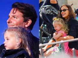 10 Potret Gemas Lea Cooper, Putri Bradley Cooper yang Kini Go Pub