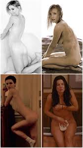 Julie Bowen, Kristen Bell, Natalie Portman & Sandra Bullock - Nude Celebs