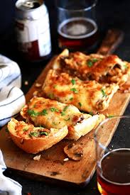 These Beef Stroganoff French Bread Toasts Are Perfect As A Hearty Appetizer For Holiday Get Togethers Or Beef Stroganoff Recipes Using Ground Beef Bread Toast
